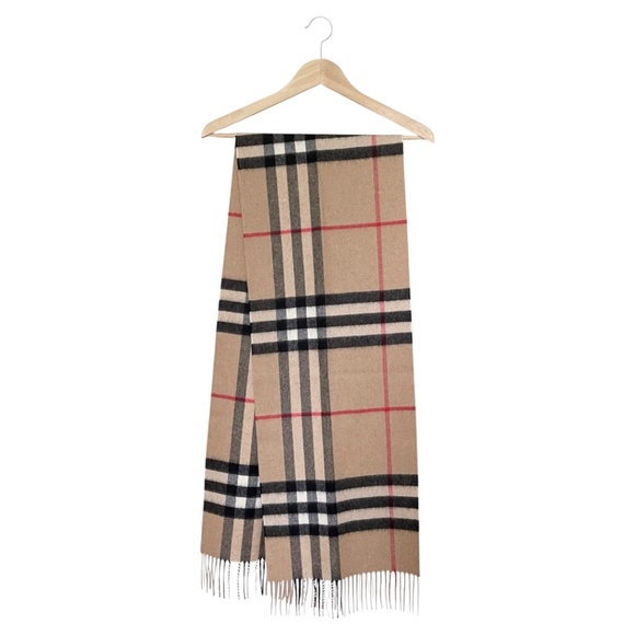 NWOT. Burberry Iconic Check Cashmere Scarf. Color: Archive Beige - Picture 6 of 8